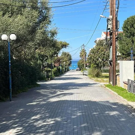 Beside The Sea Apartment Hanioti