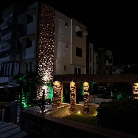 Beside The Sea Apartment Hanioti