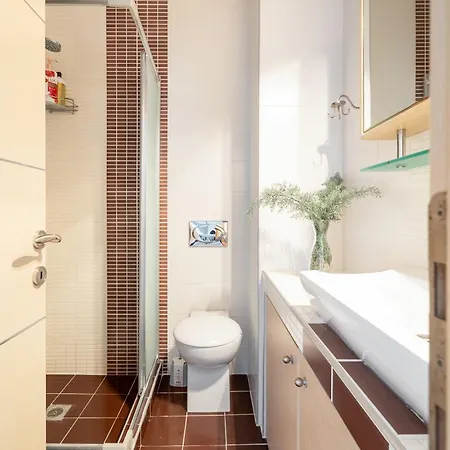 Beside The Sea * Χανιώτη