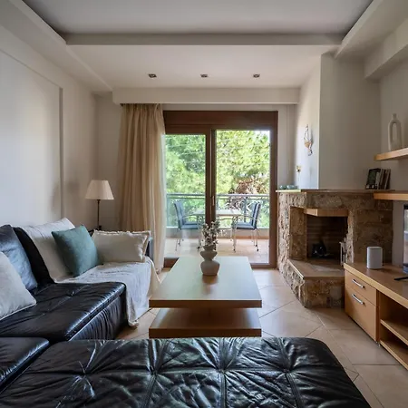 Apartment Beside The Sea Hanioti