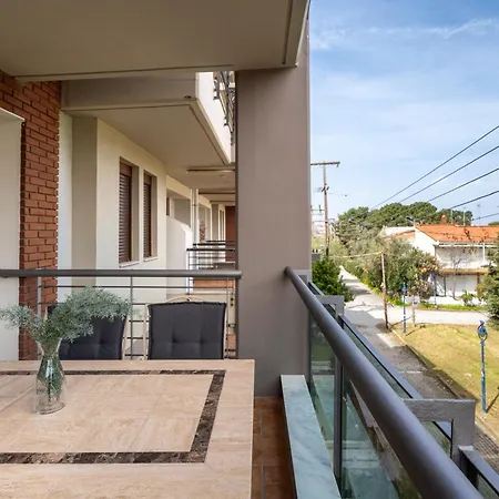 Beside The Sea Apartment *